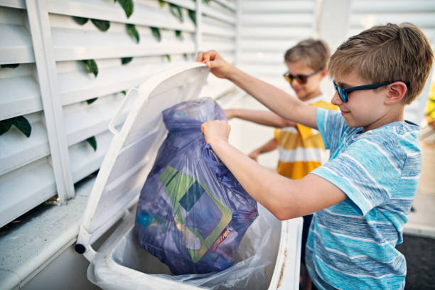 Best Garage Cleanout Services  in Hewlett Harbor, NY